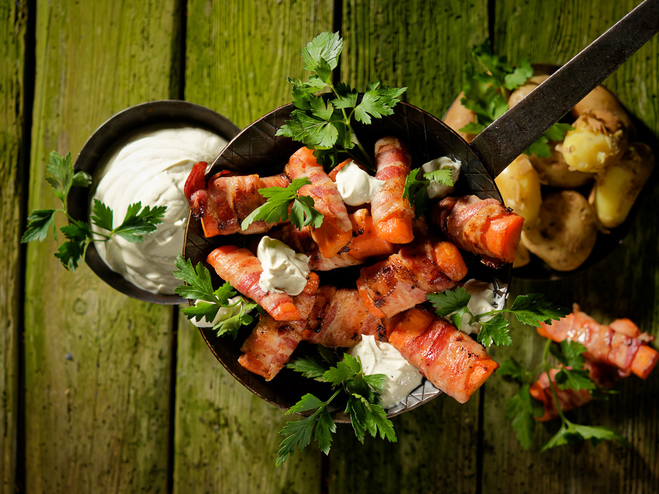 Möhrenstreifen in Speck Bild zum Rezept: Möhrenstreifen in Speck