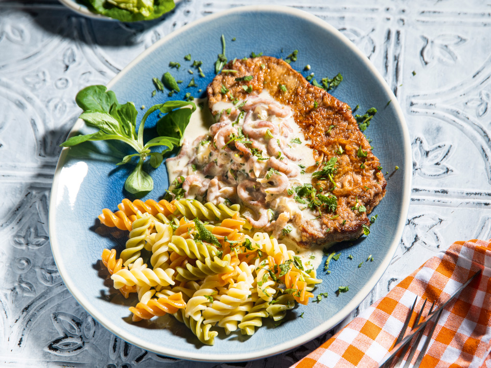 Bild zum Rezept: Surf 'n' Turf vom Kalb mit Krabbensoße