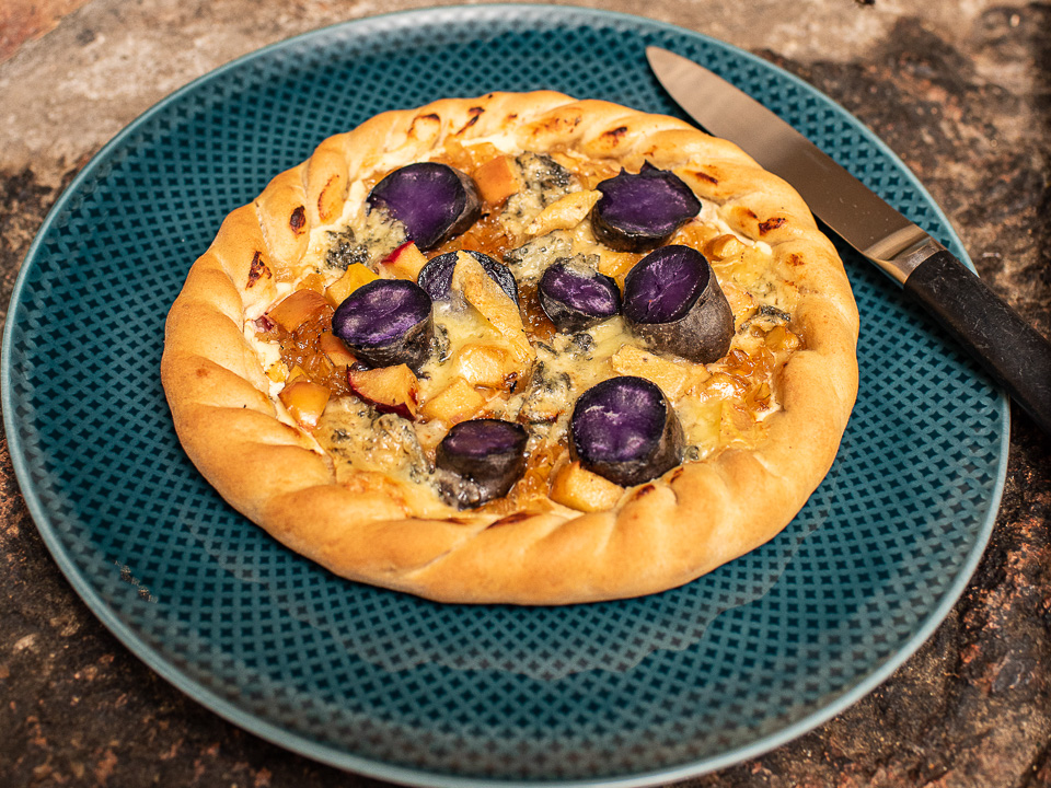 Flintbrød mit Apfelchutney und Kartoffeln Bild zum Rezept: Flintbrød mit Apfelchutney und Kartoffeln