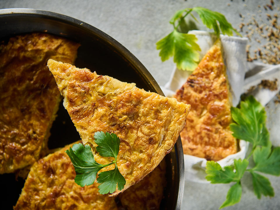 Krautkuchen mit Spitzkohl Bild zum Rezept: Krautkuchen mit Spitzkohl