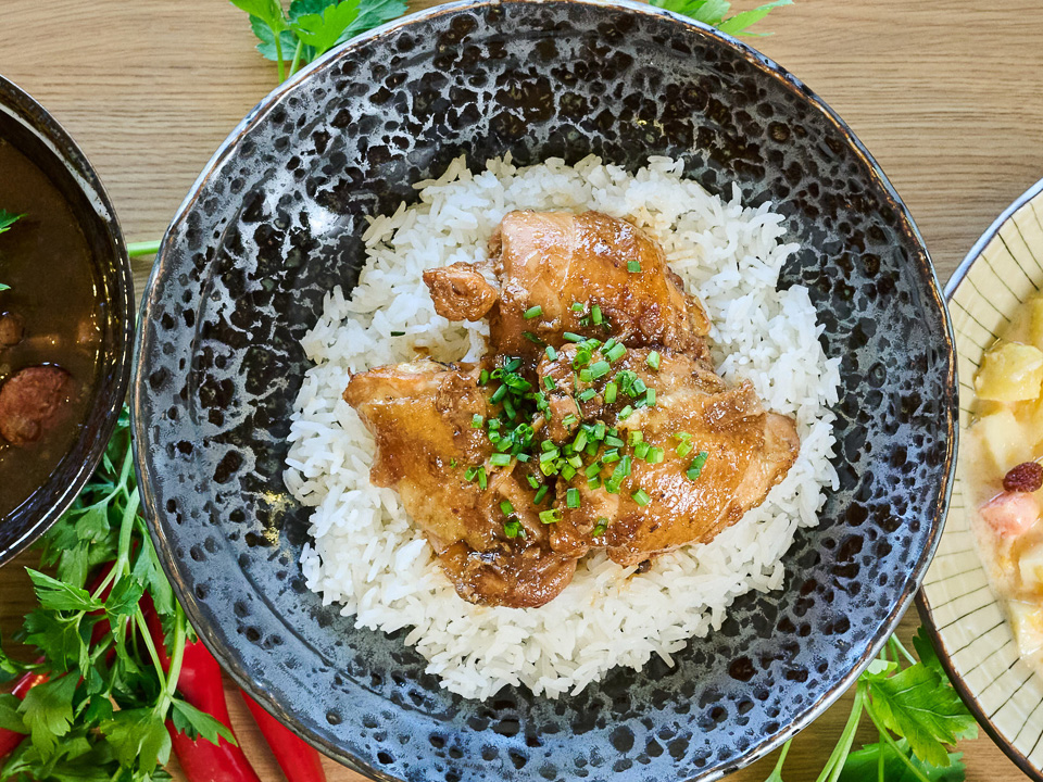 Chicken Adobo (Mariniertes Hühnchen) Bild zum Rezept: Chicken Adobo (Mariniertes Hühnchen)