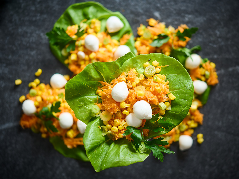 Möhrenrohkost mit Mozzarella Bild zum Rezept: Möhrenrohkost mit Mozzarella