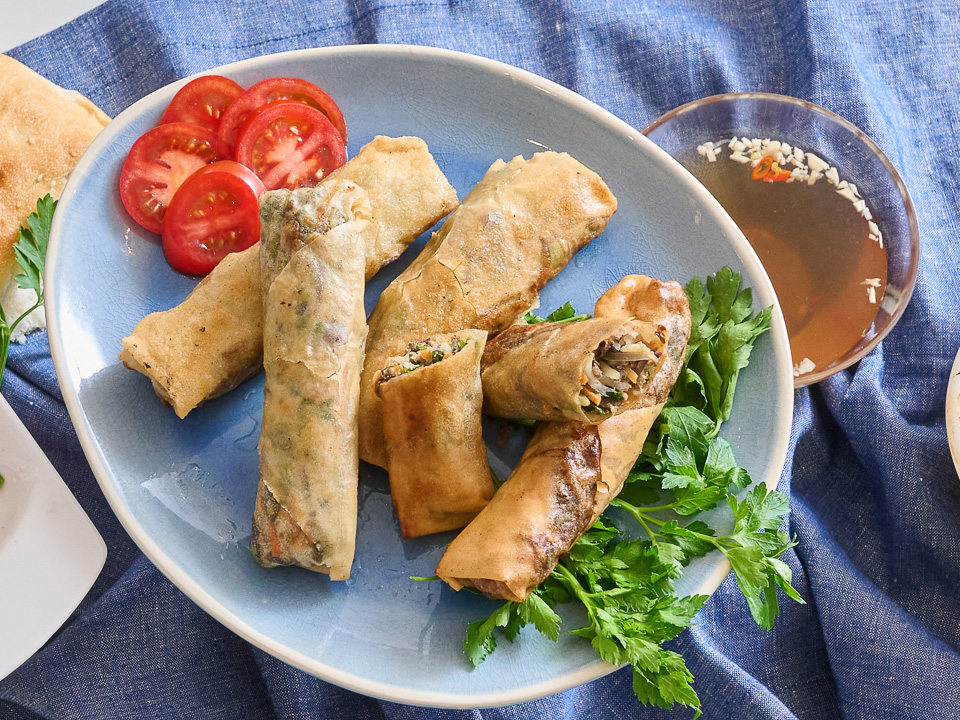 Nem rán (Frittierte Frühlingsrollen) Bild zum Rezept: Nem rán (Frittierte Frühlingsrollen)