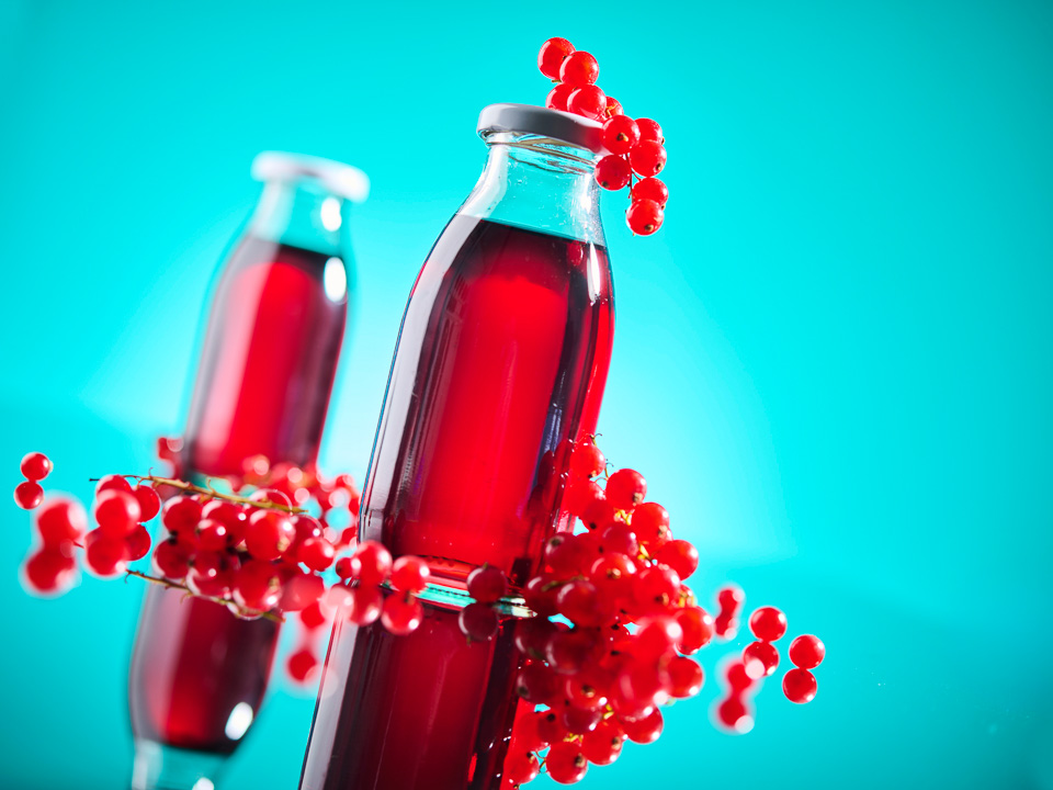 Bild zum Rezept: Roter Johannisbeersirup