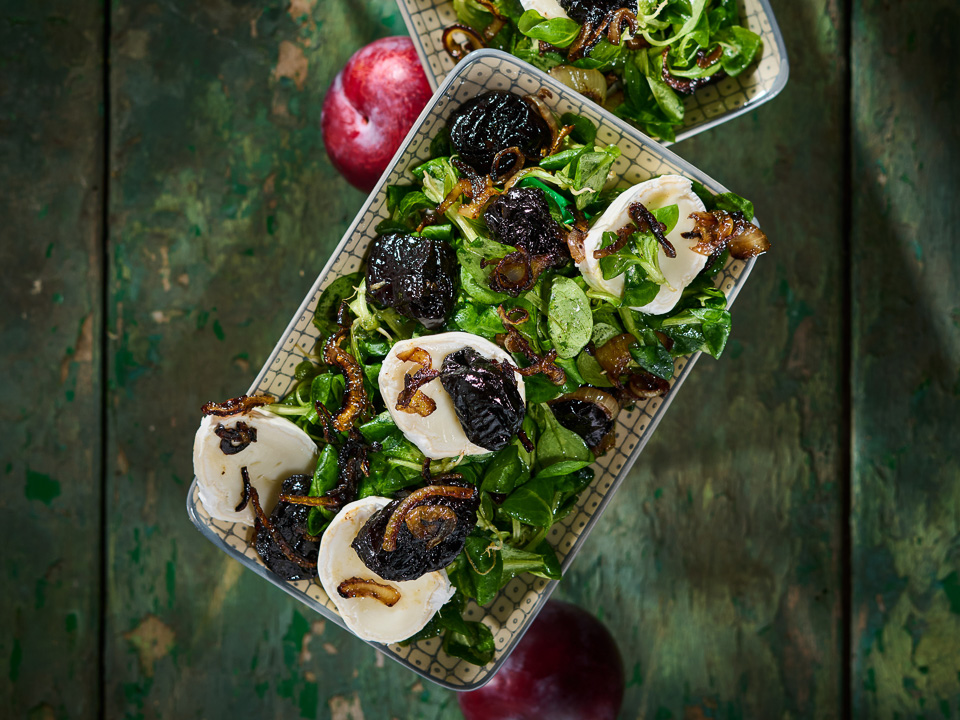 Bild zum Rezept: Feldsalat mit Ziegenkäse und Pflaumen