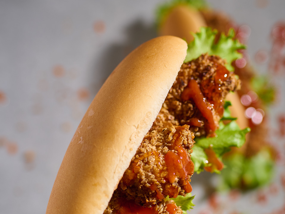 Bild zum Rezept: Knusperhähnchen im Hotdog-Brötchen