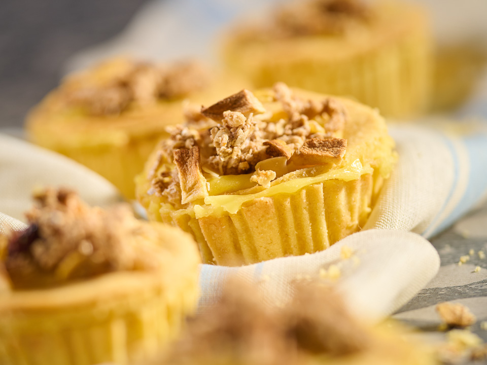 Bild zum Rezept: Puddingpasteten mit Knuspermüsli