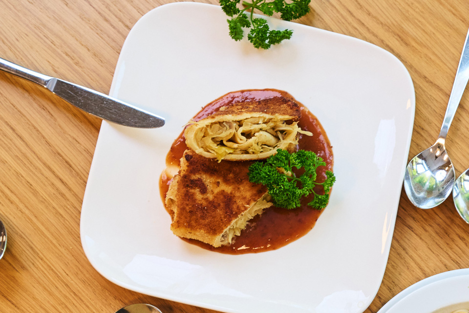 Bild zum Rezept: Krokiety (Maultaschen mit Sauerkraut-Champignon-Füllung)