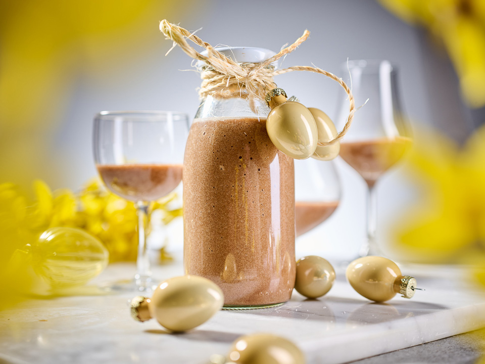 Bild zum Rezept: Nugat-Eierlikör