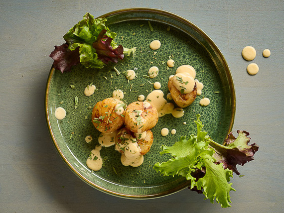 Bild zum Rezept: Gebratene Jakobsmuscheln mit Weißweinzabaione