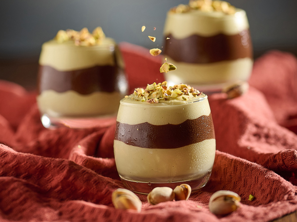 Bild zum Rezept: Pistazien-Schoko-Dessert